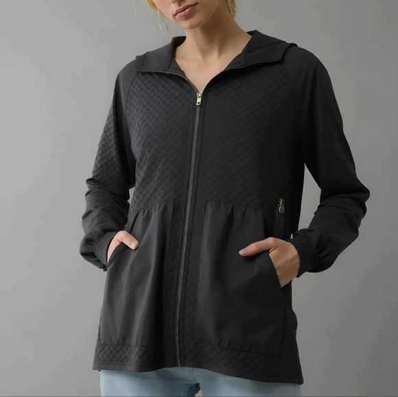 Zara Tops - ZARA Black Woman's Hoodie